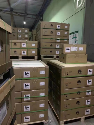 Orijinal S5700 24 Port Ethernet Switch Stock 24 10 / 100 / 1000BASE-T, 4 SFP Gigabit Port (Combo) 24 Port 1000 Gb 9