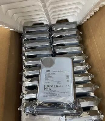 Seagate Exos Enterprise Sabit Diskleri EXOS 28TB Model Numarası: ST30000NM011F